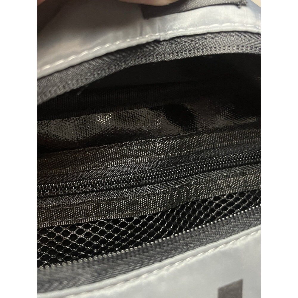 Robin Ruth Texas Waist Bag Fanny Pack NWT Gray Black Adjustable Belt Unisex - Picture 8 of 14